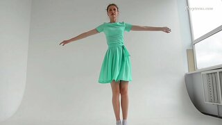 سوبر جمباز مرنة راقصة فاتنة علاء